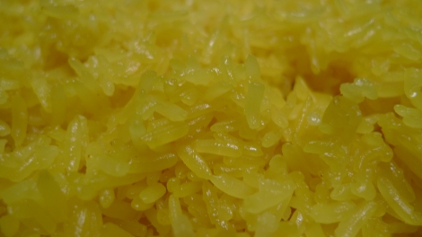 Yellow glutinous rice (Steamed glutinous rice with turmeric). Superb nice!